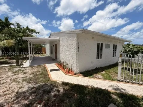 21455 NW 39th Avenue Miami Gardens FL 33055