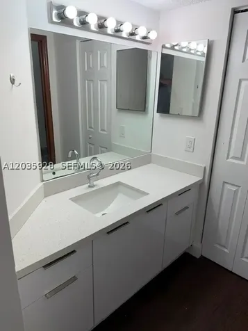 20910 SW 81st Place Cutler Bay FL 33189