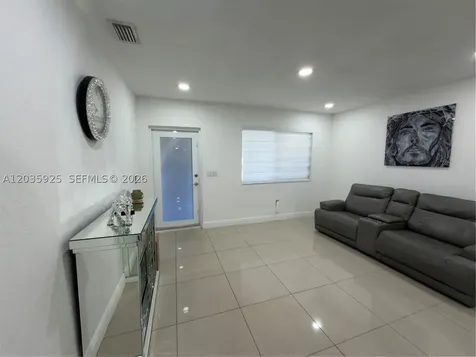 224 E 42nd Street Hialeah FL 33013