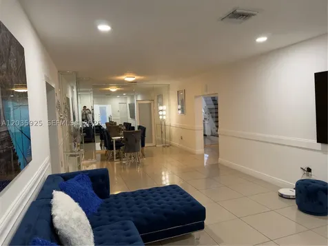 224 E 42nd Street Hialeah FL 33013