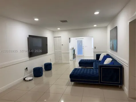 224 E 42nd Street Hialeah FL 33013