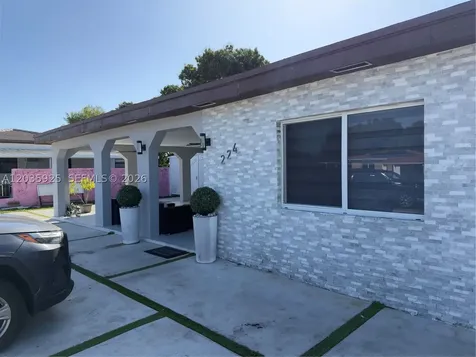 224 E 42nd Street Hialeah FL 33013