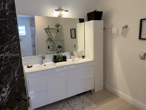 224 E 42nd Street Hialeah FL 33013
