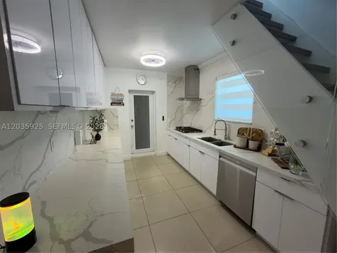 224 E 42nd Street Hialeah FL 33013