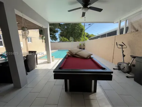 224 E 42nd Street Hialeah FL 33013