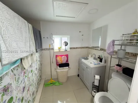 224 E 42nd Street Hialeah FL 33013