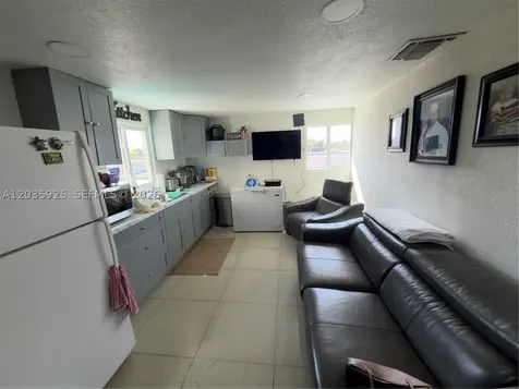224 E 42nd Street Hialeah FL 33013