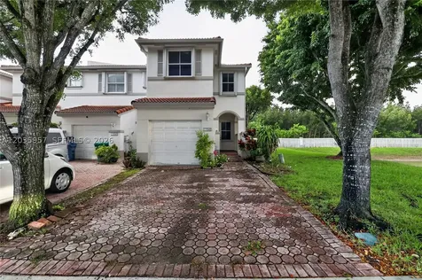 11042 NW 43rd Terrace Doral FL 33178