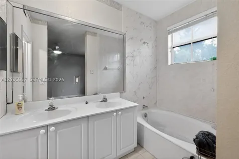 11042 NW 43rd Terrace Doral FL 33178