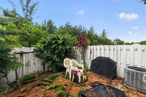 11042 NW 43rd Terrace Doral FL 33178