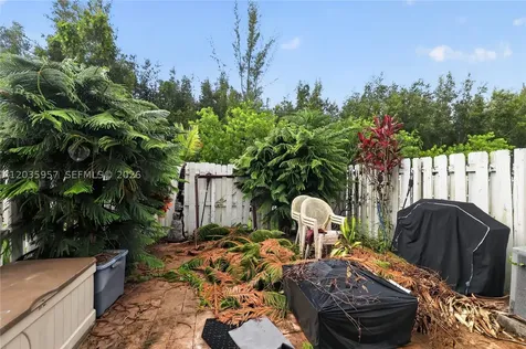 11042 NW 43rd Terrace Doral FL 33178
