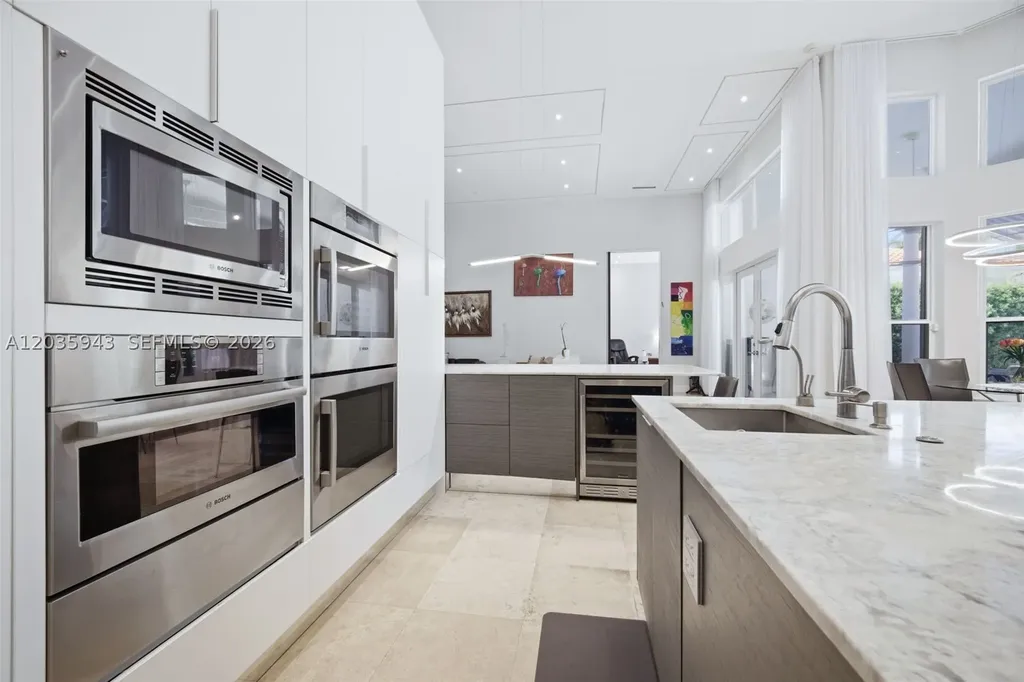 1205 Seagull Terrace Hollywood FL 33019