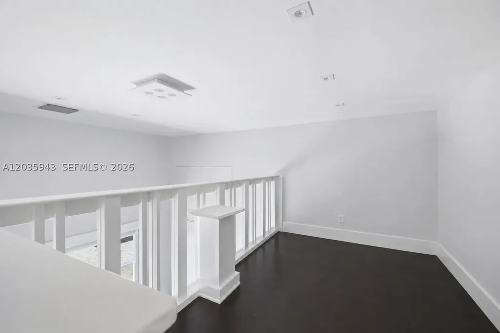 1205 Seagull Terrace Hollywood FL 33019