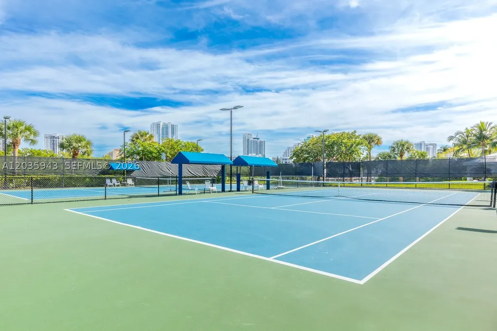 1205 Seagull Terrace Hollywood FL 33019