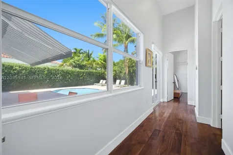 1205 Seagull Terrace Hollywood FL 33019