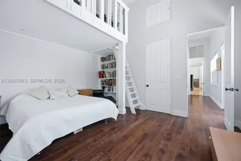 1205 Seagull Terrace Hollywood FL 33019