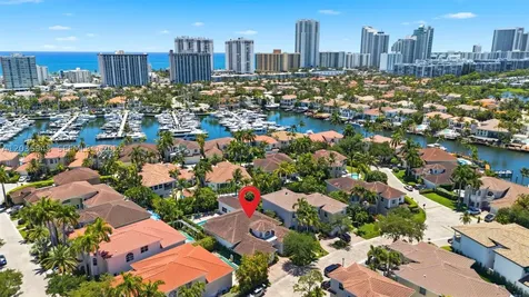 1205 Seagull Terrace Hollywood FL 33019