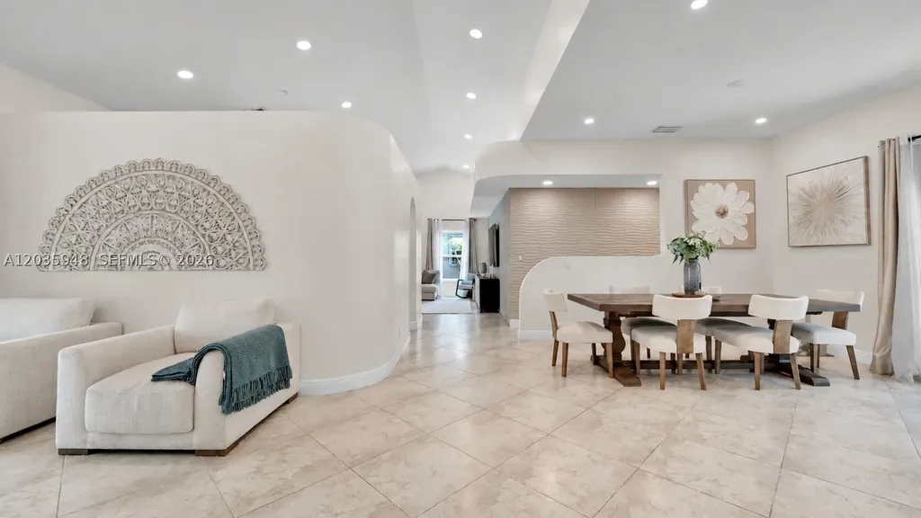 10602 NW 49th Place Coral Springs FL 33076