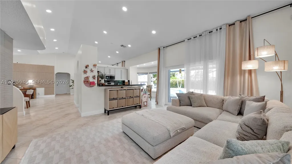 10602 NW 49th Place Coral Springs FL 33076