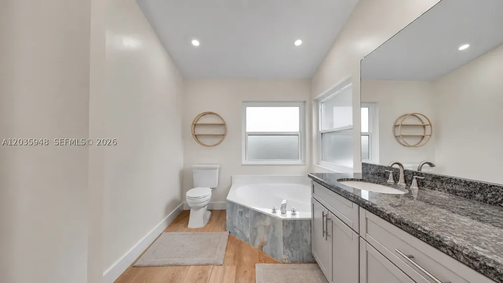 10602 NW 49th Place Coral Springs FL 33076