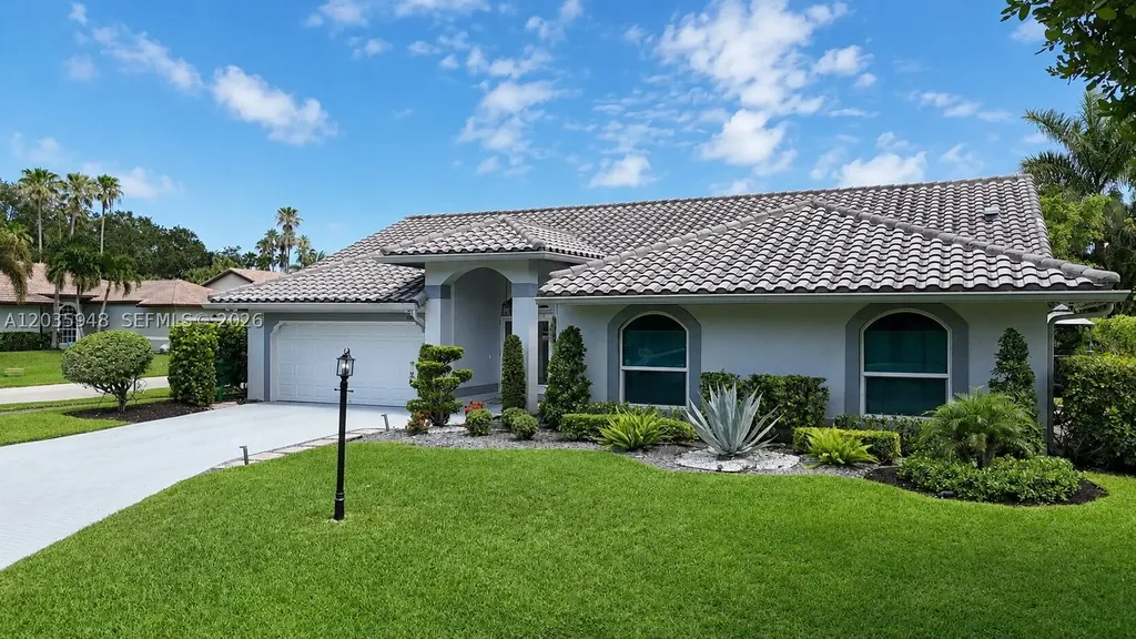 10602 NW 49th Place Coral Springs FL 33076