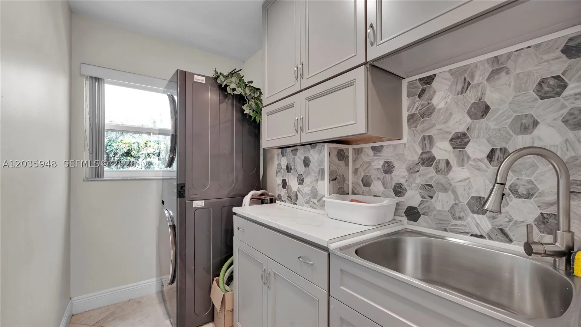10602 NW 49th Place Coral Springs FL 33076