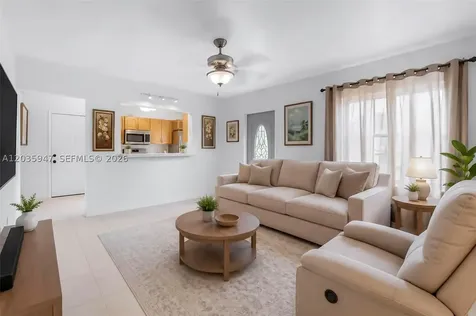 2300 NW 9th Street Miami FL 33125