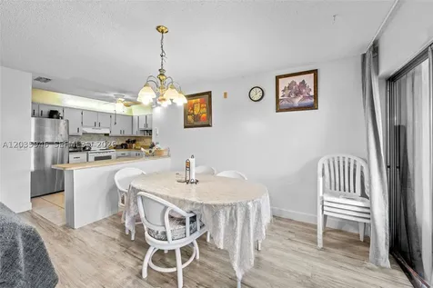 5839 La Pinata Boulevard Green Acres FL 33463