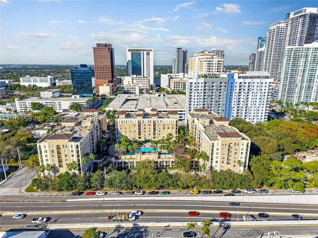 520 SE 5th Avenue Fort Lauderdale FL 33301