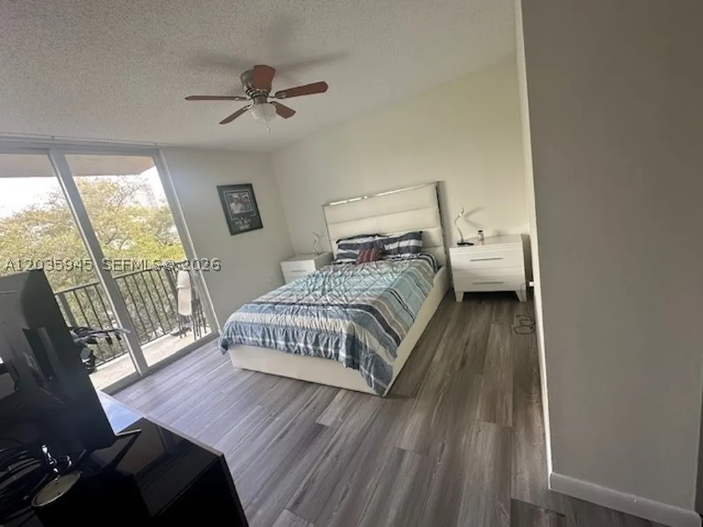 520 SE 5th Avenue Fort Lauderdale FL 33301