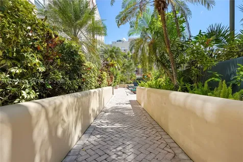 520 SE 5th Avenue Fort Lauderdale FL 33301