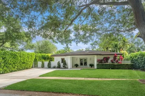 8215 SW 63rd Place Miami FL 33143