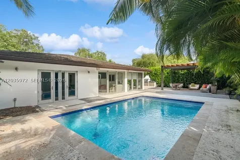 8215 SW 63rd Place Miami FL 33143