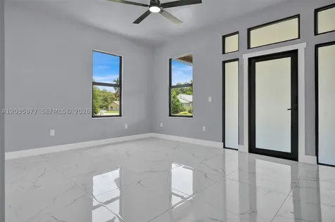 3221 Edgewood Fort Myers FL 33916