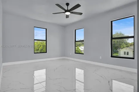 3221 Edgewood Fort Myers FL 33916
