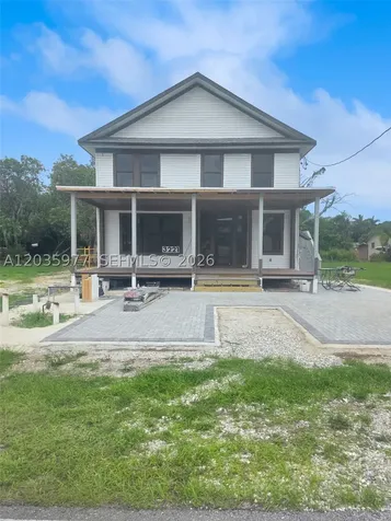 3221 Edgewood Fort Myers FL 33916