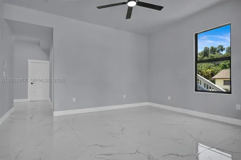 3221 Edgewood Fort Myers FL 33916