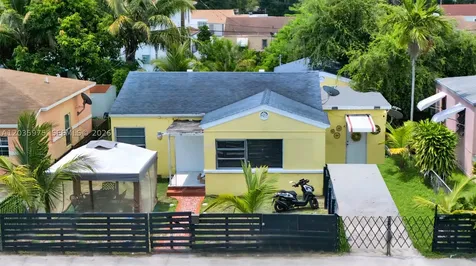 1042 NW 76th Street Miami FL 33150