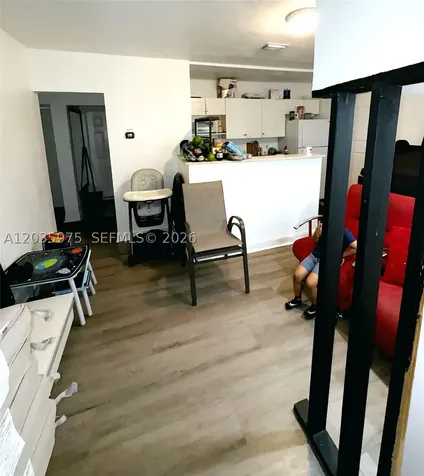 1042 NW 76th Street Miami FL 33150