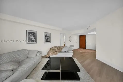 19707 Turnberry Way Aventura FL 33180