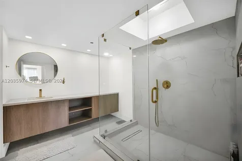 19707 Turnberry Way Aventura FL 33180