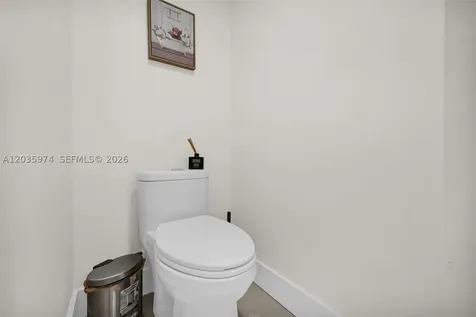 19707 Turnberry Way Aventura FL 33180
