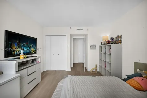 19707 Turnberry Way Aventura FL 33180