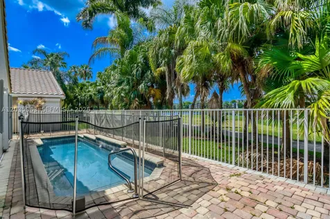 16270 La Costa Drive Weston FL 33326