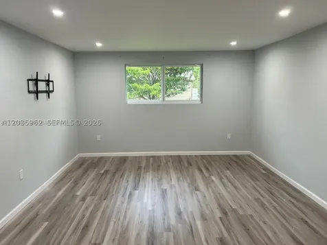 8764 SW 54th Terrace Miami FL 33165