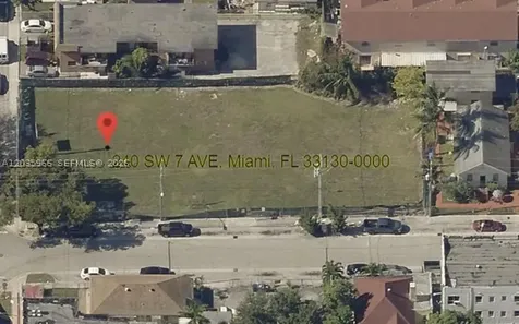 226 SW 7th Avenue Miami FL 33130