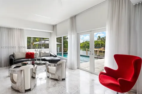 6944 Sunrise Terrace Coral Gables FL 33133