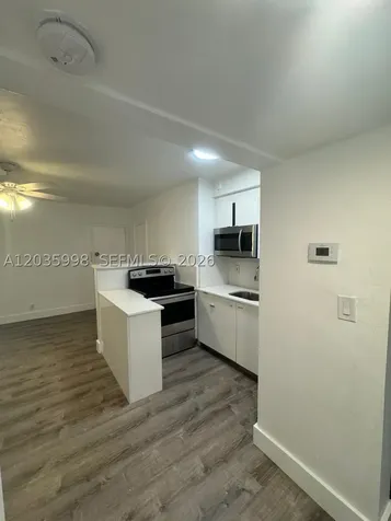 350 SW 15th Road Miami FL 33129