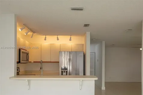 21212 Harbor Way Aventura FL 33180
