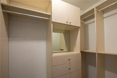 21212 Harbor Way Aventura FL 33180